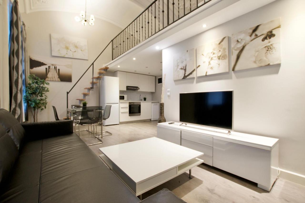 Standard Apartments By Hi5 - B25 Boedapest Buitenkant foto